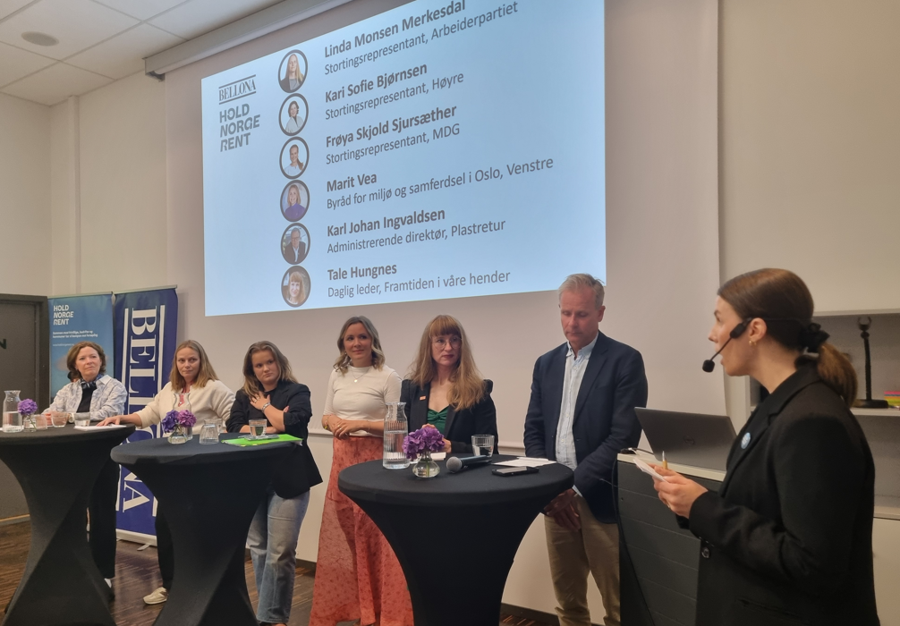 Etterlyste strengere krav: Politikerpanelet debatterte hva som må til for å tette lekkasjene i plastens sirkulærøkonomi.