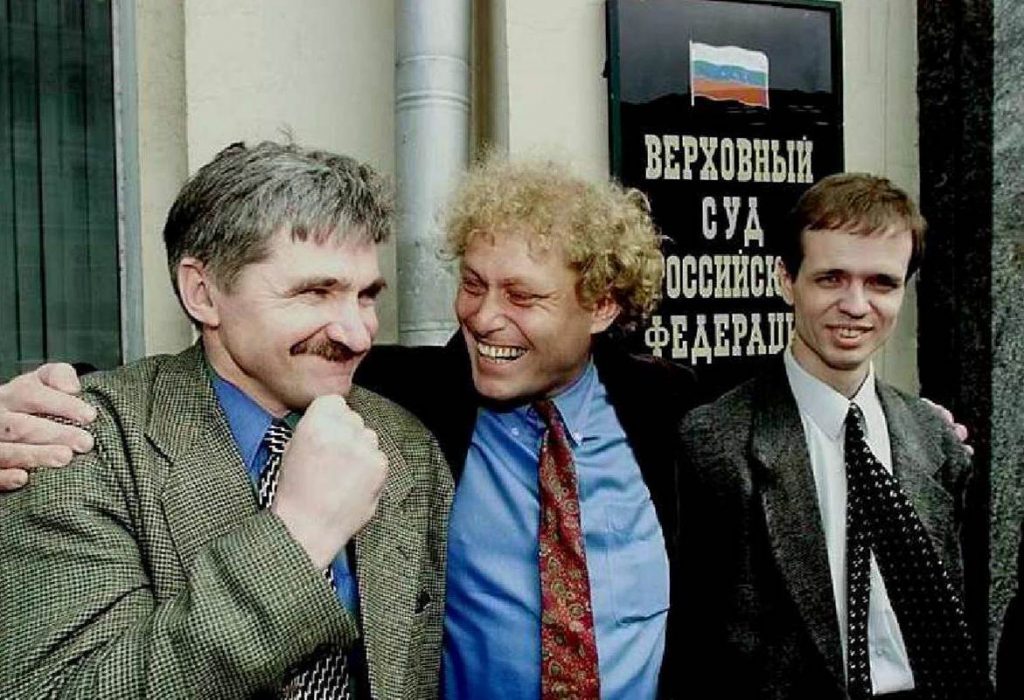 Nikitin is acquitted by Russia's supreme court. 